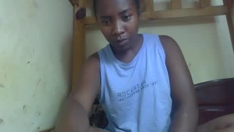 Snapshot of marthela chatting on 11/13/25, 05:28 martha online show from 11/13/25, 05:28