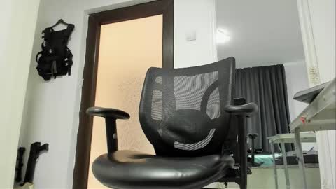 Snapshot of martiinsoul chatting on 03/05/26, 07:48 Martiinsoul online show from 03/05/26, 07:48