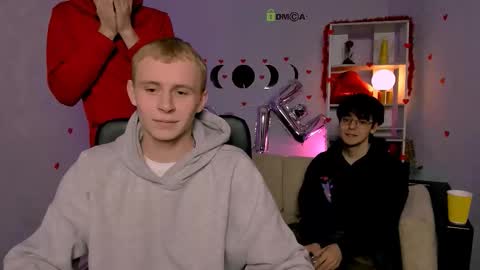 Snapshot of martin_neil chatting on 02/15/26, 08:05 Martin online show from 02/15/26, 08:05