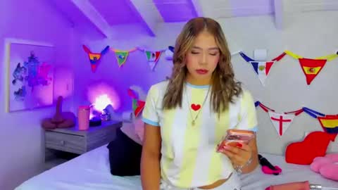 Snapshot of martina_miiller chatting on 07/03/26, 12:00 martina mIIler online show from 07/03/26, 12:00