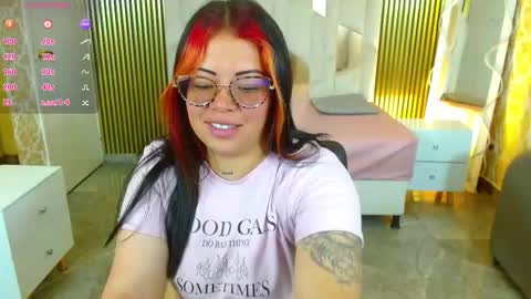 Hey im martina online show from 11/12/25, 04:02