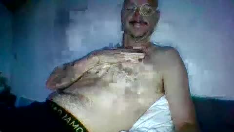 Snapshot of martinadam18 chatting on 06/20/26, 03:20 martinadam18 online show from 06/20/26, 03:20