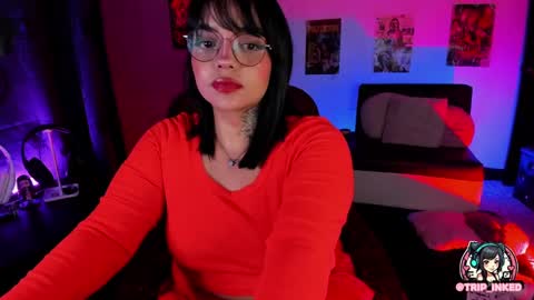 Snapshot of martinarouseee chatting on 02/01/25, 04:14 Val online show from 02/01/25, 04:14