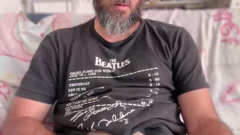 Snapshot of martincito22xl chatting on 02/19/25, 12:00 Martincito online show from 02/19/25, 12:00