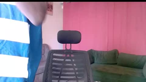 Snapshot of martineznn64 chatting on 02/21/26, 09:21 martineznn64 online show from 02/21/26, 09:21