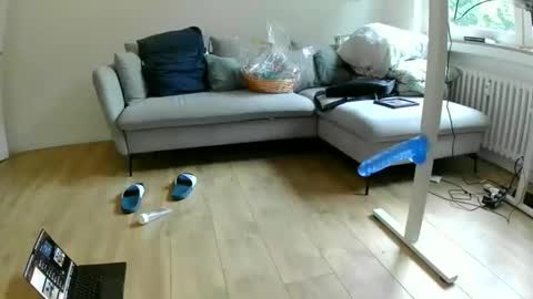 martinf123 online show from 05/19/26, 07:47