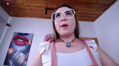 Antonella Martini online show from 06/26/26, 10:03