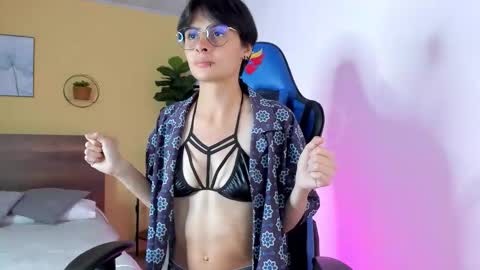 Martina and Anastasia online show from 11/20/25, 10:53