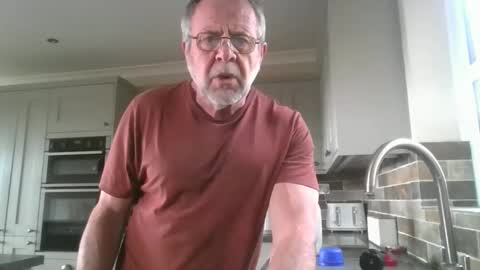 martinrgbxxxx online show from 05/13/26, 08:23