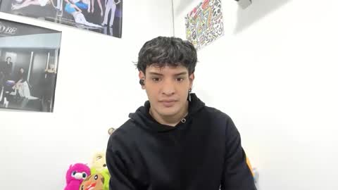 Snapshot of martinsibiris chatting on 02/16/26, 04:25 Martin online show from 02/16/26, 04:25