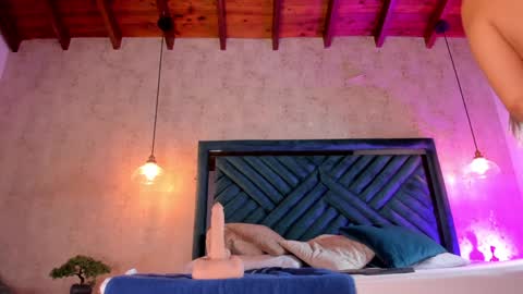 Martina online show from 01/28/25, 10:34