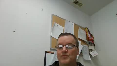 Snapshot of marty1688 chatting on 12/03/24, 12:27 marty1688 online show from 12/03/24, 12:27