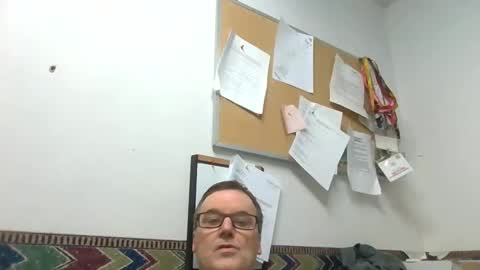 Snapshot of marty1688 chatting on 12/14/24, 01:38 marty1688 online show from 12/14/24, 01:38