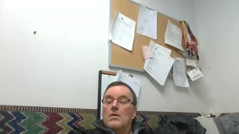 Snapshot of marty1688 chatting on 12/17/24, 12:33 marty1688 online show from 12/17/24, 12:33