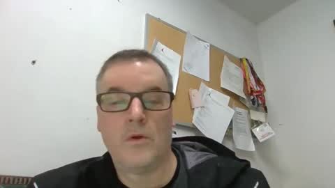 Snapshot of marty1688 chatting on 12/26/24, 12:59 marty1688 online show from 12/26/24, 12:59