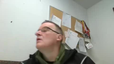 Snapshot of marty1688 chatting on 12/27/24, 11:50 marty1688 online show from 12/27/24, 11:50