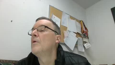 Snapshot of marty1688 chatting on 01/01/25, 12:22 marty1688 online show from 01/01/25, 12:22