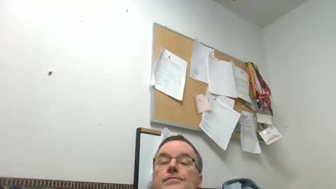 Snapshot of marty1688 chatting on 01/09/25, 12:09 marty1688 online show from 01/09/25, 12:09