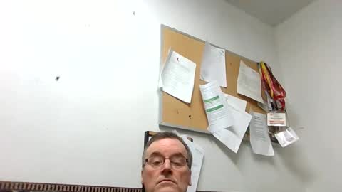 Snapshot of marty1688 chatting on 10/16/25, 11:33 marty1688 online show from 10/16/25, 11:33