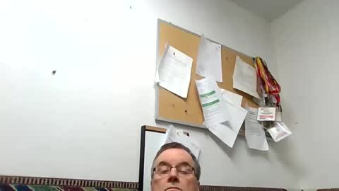 Snapshot of marty1688 chatting on 10/21/25, 11:44 marty1688 online show from 10/21/25, 11:44