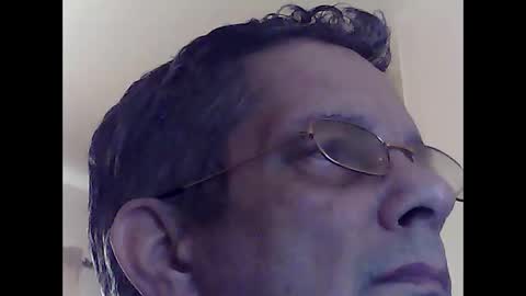 Snapshot of martylv702 chatting on 06/03/26, 02:25 marty online show from 06/03/26, 02:25