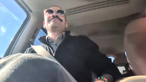 Snapshot of martymc64 chatting on 11/01/25, 07:49 martymc64 online show from 11/01/25, 07:49