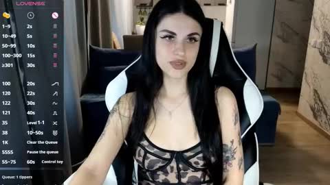 Maria online show from 10/19/25, 08:37