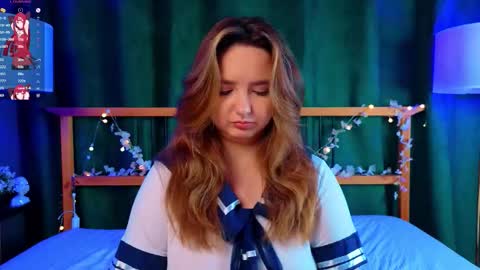 mary_broks online show from 11/30/25, 07:01