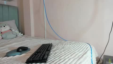 Snapshot of mary_cute9 chatting on 09/15/25, 12:16 mary_cute9 online show from 09/15/25, 12:16