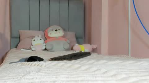 Snapshot of mary_cute9 chatting on 09/17/25, 12:40 mary_cute9 online show from 09/17/25, 12:40