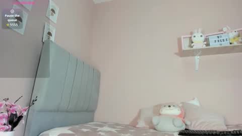 Snapshot of mary_cute9 chatting on 10/26/25, 11:49 mary_cute9 online show from 10/26/25, 11:49