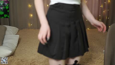 Snapshot of mary_hope_u chatting on 12/13/24, 08:20 Mary online show from 12/13/24, 08:20