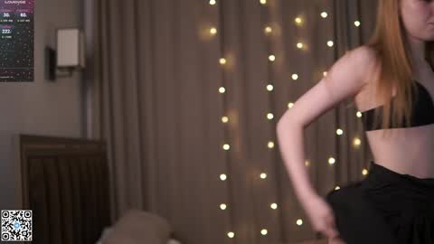 Snapshot of mary_hope_u chatting on 12/19/24, 01:51 Mary online show from 12/19/24, 01:51