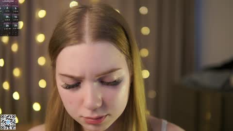 Snapshot of mary_hope_u chatting on 12/20/24, 09:21 Mary online show from 12/20/24, 09:21