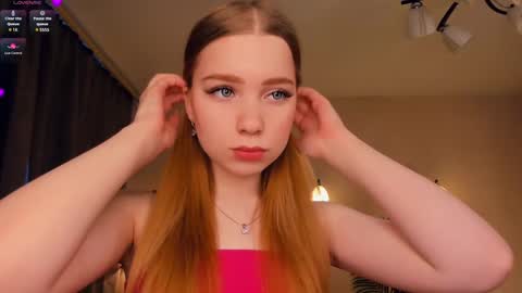 Snapshot of mary_hope_u chatting on 02/27/25, 07:12 Mary online show from 02/27/25, 07:12