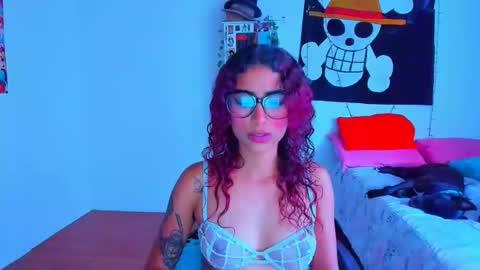Snapshot of mary_jane1_ chatting on 05/04/26, 10:39 mary online show from 05/04/26, 10:39