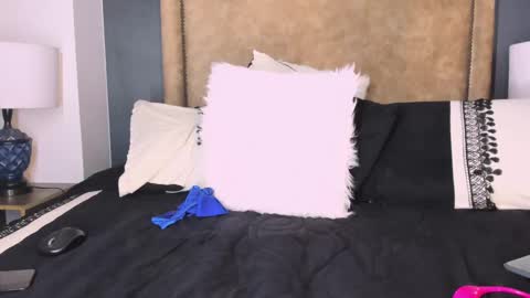   online show from 03/01/25, 10:10