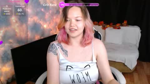 Snapshot of mary_lunar chatting on 09/09/25, 07:13 Mary online show from 09/09/25, 07:13