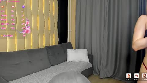 mary_phoenix online show from 06/30/26, 10:33