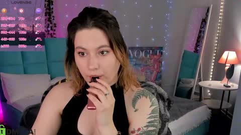 Mary online show from 04/17/26, 02:47