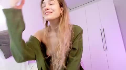 HelIo  Everyone Im MaryWelcome  to my room and  lets have  a good  time  together with me   online show from 06/13/26, 09:07