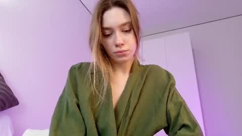HelIo  Everyone Im MaryWelcome  to my room and  lets have  a good  time  together with me   online show from 06/15/26, 03:14
