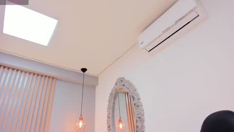 Snapshot of mary_suarez chatting on 01/16/25, 06:35 Maria online show from 01/16/25, 06:35