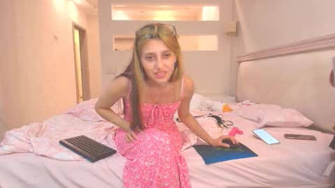marya442004 online show from 10/01/25, 01:22