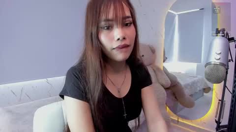 Mary online show from 03/06/25, 02:51