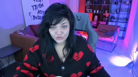 Mary online show from 11/03/25, 02:24