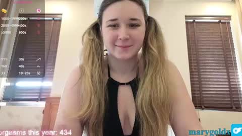 Snapshot of maryhillx chatting on 06/10/26, 12:55 MaryHill online show from 06/10/26, 12:55
