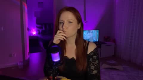 Snapshot of maryleesa chatting on 05/11/26, 07:22 SirenVictoria online show from 05/11/26, 07:22