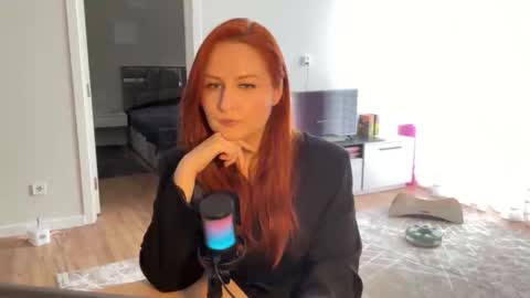Snapshot of maryleesa chatting on 05/19/26, 03:51 SirenVictoria online show from 05/19/26, 03:51