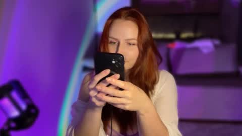 Snapshot of maryleesa chatting on 06/08/26, 01:28 SirenVictoria online show from 06/08/26, 01:28